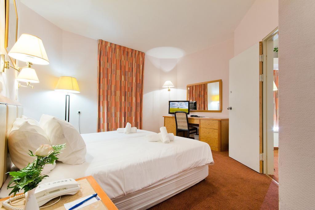Royal Jerusalem Otel Oda fotoğraf